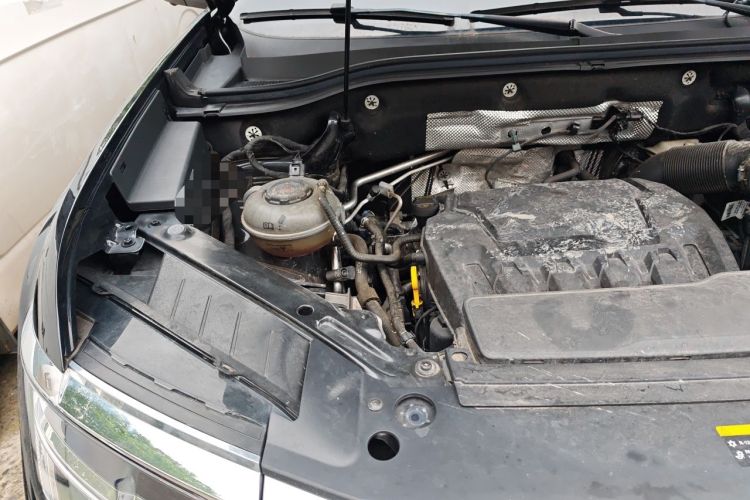 Used Volkswagen Teramont 2024 380TSI All-Wheel Drive Longyao Edition Engine Bay Right
