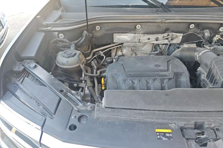 Used Volkswagen Teramont 2024 380TSI Four-Wheel Drive Prestige Flagship Edition Engine Bay Right