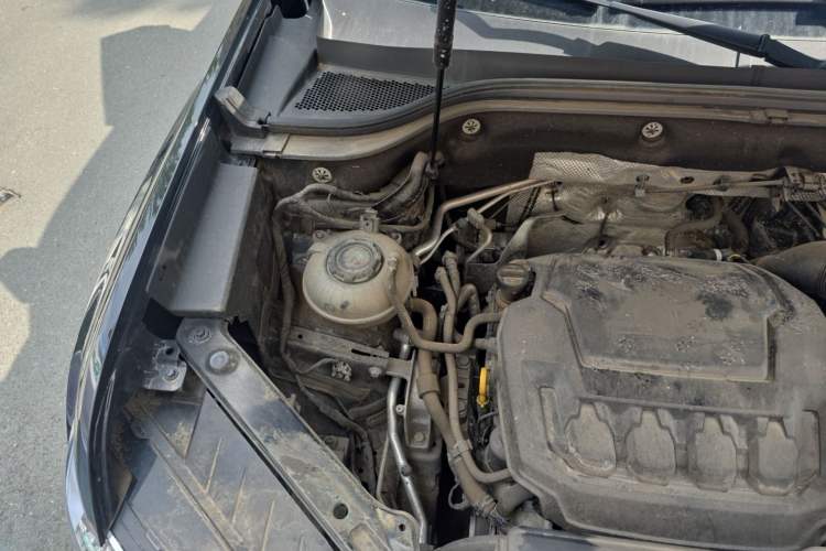 Used Volkswagen Teramont 2024 380TSI Four-Wheel Drive Luxury Edition Engine Bay Right