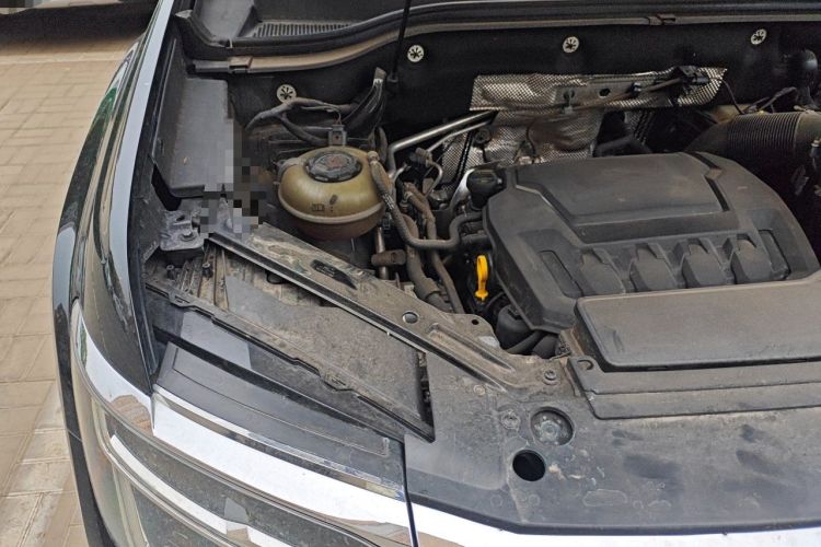 Used Volkswagen Teramont 2024 380TSI Four-Wheel Drive Prestige Flagship Edition Engine Bay Right