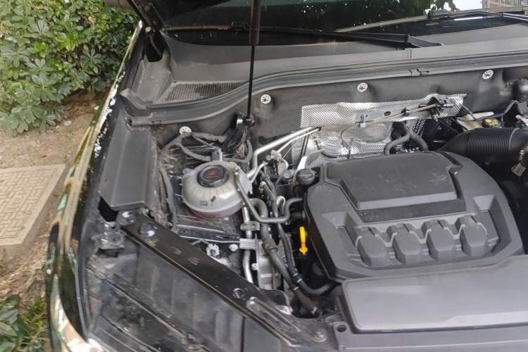 Used Volkswagen Teramont 2024 380TSI Four-Wheel Drive Prestige Luxury Edition Engine Bay Right