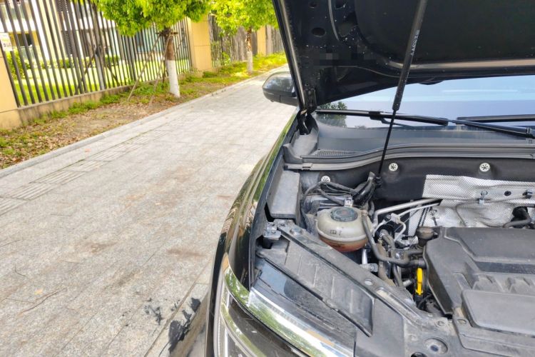 Used Volkswagen Teramont 2024 380TSI Four-Wheel Drive Prestige Luxury Edition Engine Bay Right