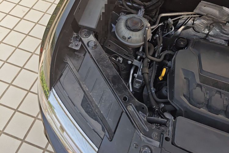 Used Volkswagen Teramont 2024 380TSI Four-Wheel Drive Prestige Luxury Edition Engine Bay Right