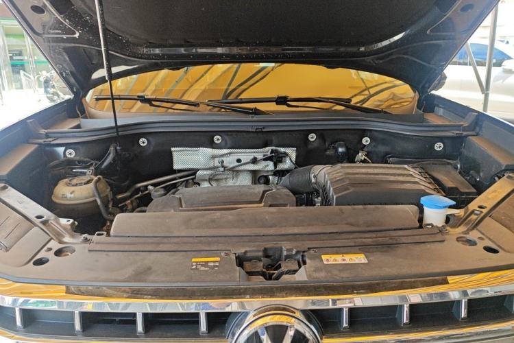 Used Volkswagen Teramont 2024 380TSI All-Wheel Drive Longyao Edition Engine Bay