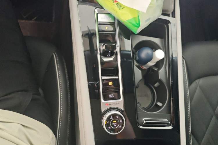 Used Volkswagen Teramont 2024 380TSI Four-Wheel Drive Prestige Luxury Edition Gear Lever