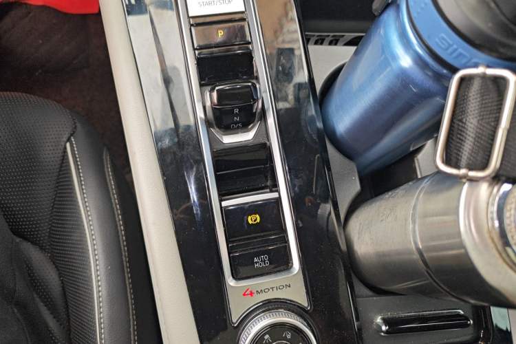 Used Volkswagen Teramont 2024 380TSI Four-Wheel Drive Prestige Flagship Edition Gear Lever