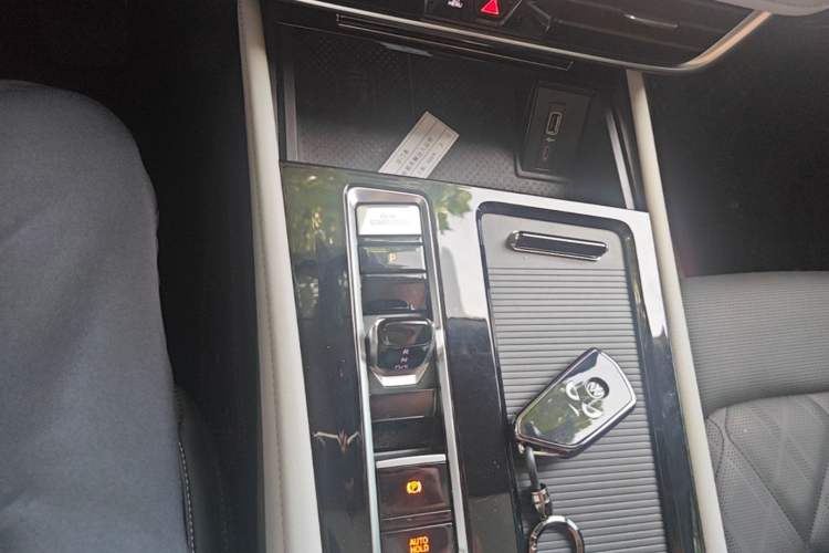 Used Volkswagen Teramont 2024 380TSI Four-Wheel Drive Prestige Luxury Edition Gear Lever