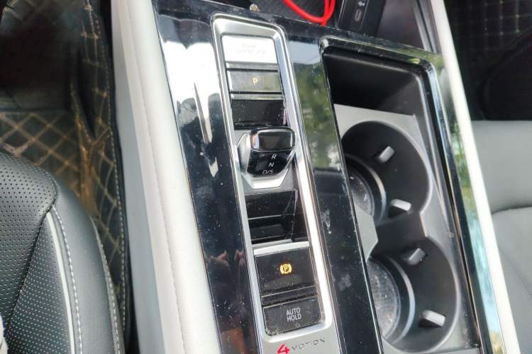 Used Volkswagen Teramont 2024 380TSI Four-Wheel Drive Prestige Luxury Edition Gear Lever