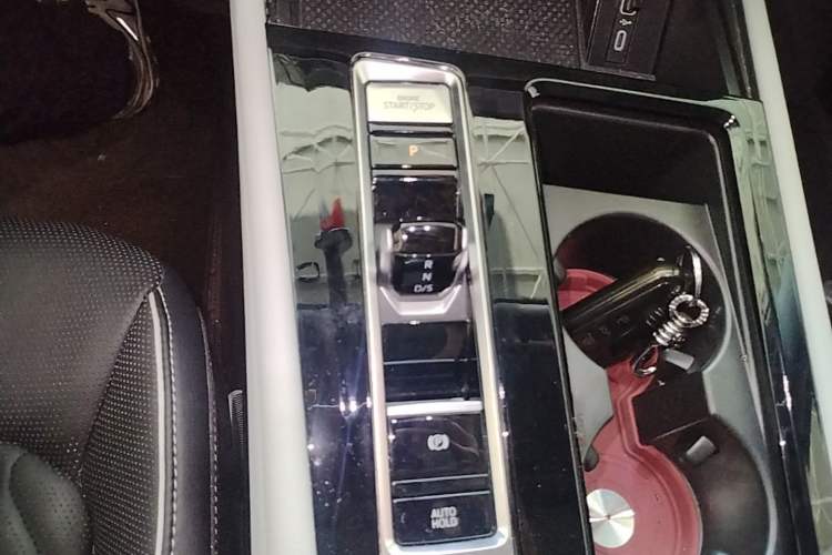 Used Volkswagen Teramont 2024 380TSI Four-Wheel Drive Prestige Luxury Edition Gear Lever