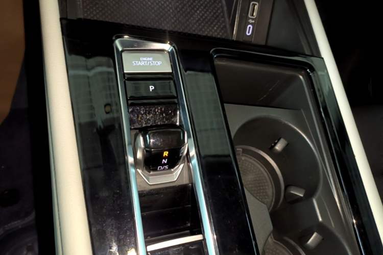 Used Volkswagen Teramont 2024 380TSI Four-Wheel Drive Prestige Luxury Edition Gear Lever