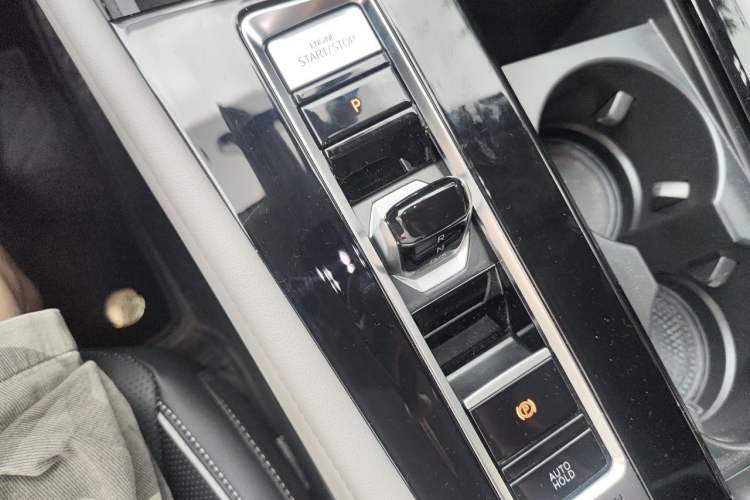 Used Volkswagen Teramont 2024 380TSI Four-Wheel Drive Prestige Luxury Edition Gear Lever