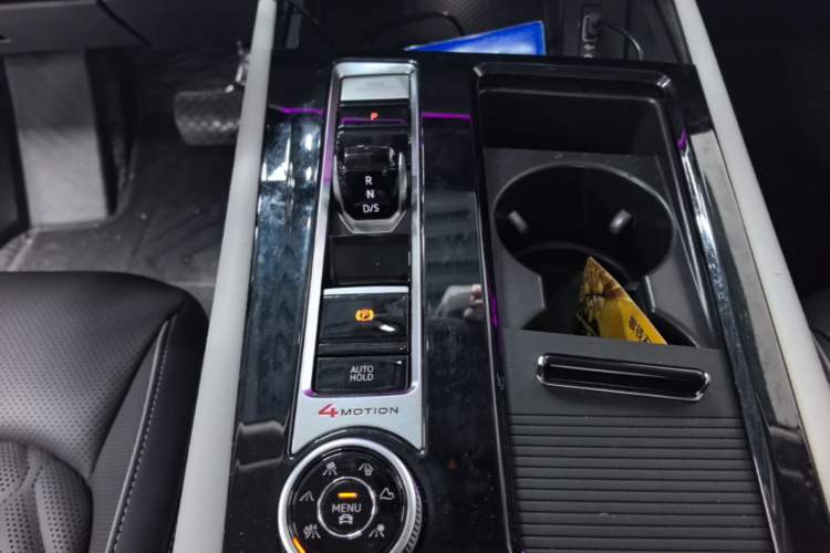 Used Volkswagen Teramont 2024 380TSI Four-Wheel Drive Prestige Luxury Edition Gear Lever