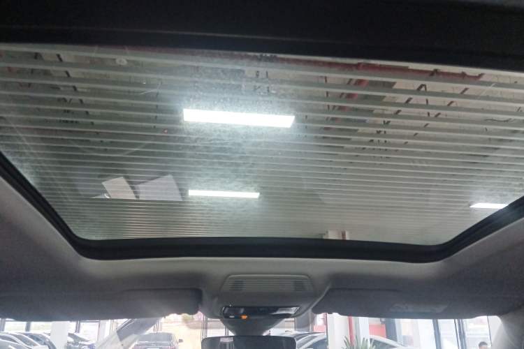 Used Volkswagen Teramont 2024 380TSI All-Wheel Drive Longyao Edition Headliner