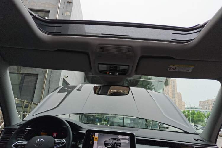 Used Volkswagen Teramont 2024 380TSI All-Wheel Drive Longyao Edition Headliner