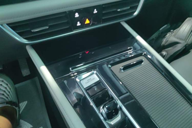 Used Volkswagen Teramont 2024 380TSI Four-Wheel Drive Prestige Luxury Edition Interior 1
