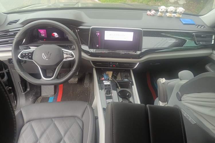 Used Volkswagen Teramont 2024 380TSI All-Wheel Drive Longyao Edition Interior 2