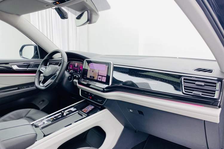 Used Volkswagen Teramont 2024 380TSI Four-Wheel Drive Prestige Flagship Edition Interior 5