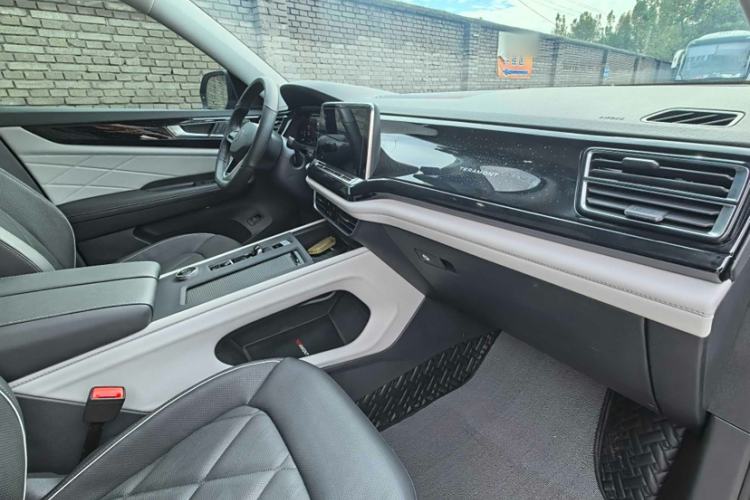 Used Volkswagen Teramont 2024 380TSI Four-Wheel Drive Prestige Luxury Edition Interior 8