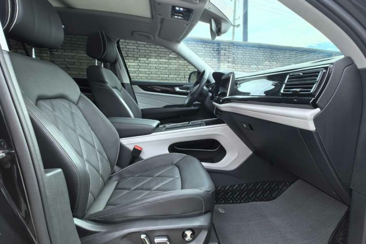 Used Volkswagen Teramont 2024 380TSI Four-Wheel Drive Prestige Luxury Edition Interior 9