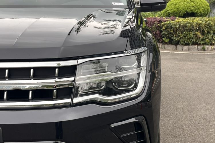 Used Volkswagen Teramont 2024 380TSI Four-Wheel Drive Prestige Luxury Edition Left Front Headlight