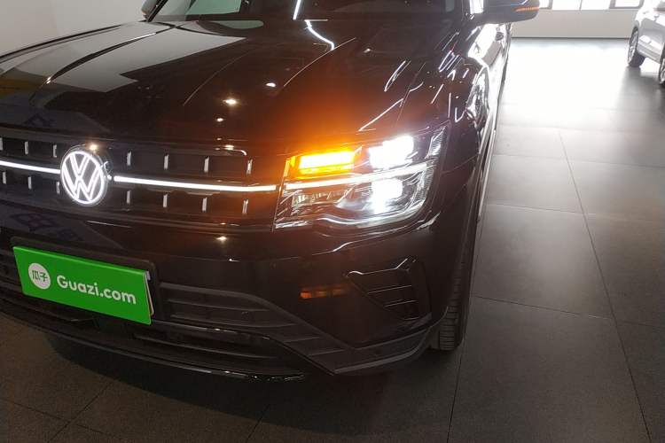 Used Volkswagen Teramont 2024 380TSI Four-Wheel Drive Dragon Edition Left Front Headlight