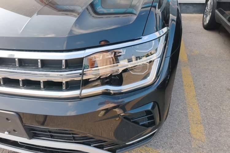 Used Volkswagen Teramont 2024 380TSI Four-Wheel Drive Longxiang Edition Left Front Headlight