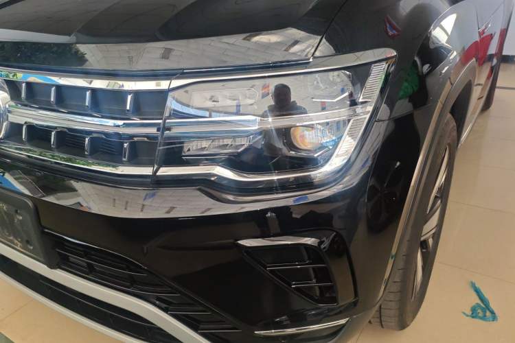 Used Volkswagen Teramont 2024 380TSI Four-Wheel Drive Dragon Edition Left Front Headlight
