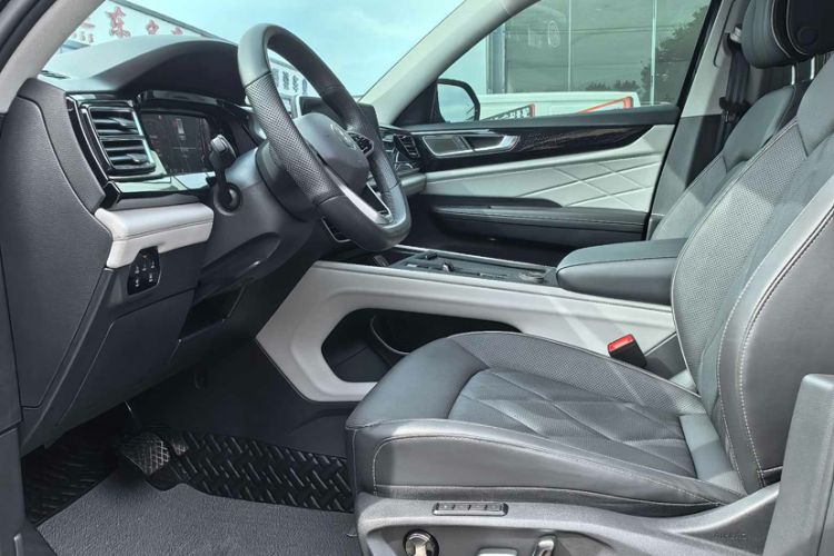 Used Volkswagen Teramont 2024 380TSI Four-Wheel Drive Prestige Luxury Edition Left Front Seat