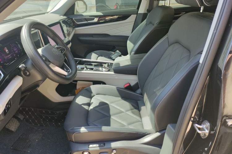 Used Volkswagen Teramont 2024 380TSI Four-Wheel Drive Prestige Luxury Edition Left Front Seat