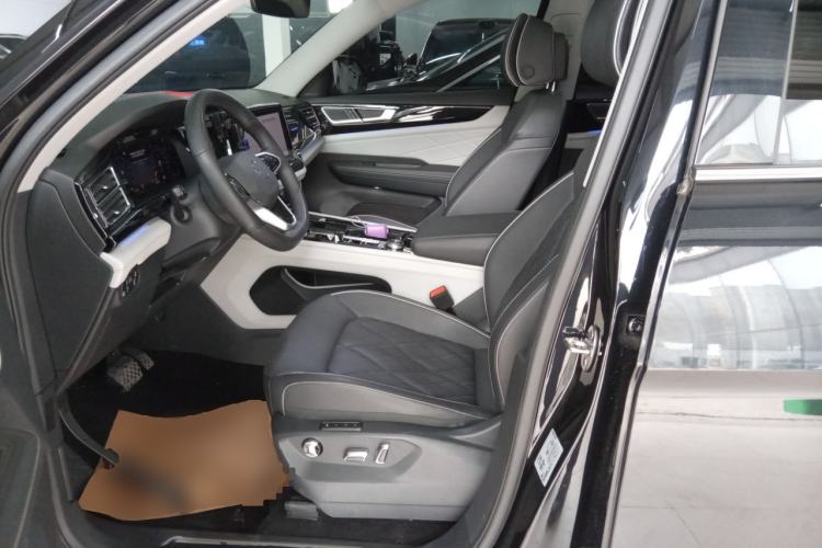 Used Volkswagen Teramont 2024 380TSI Four-Wheel Drive Prestige Luxury Edition Left Front Seat