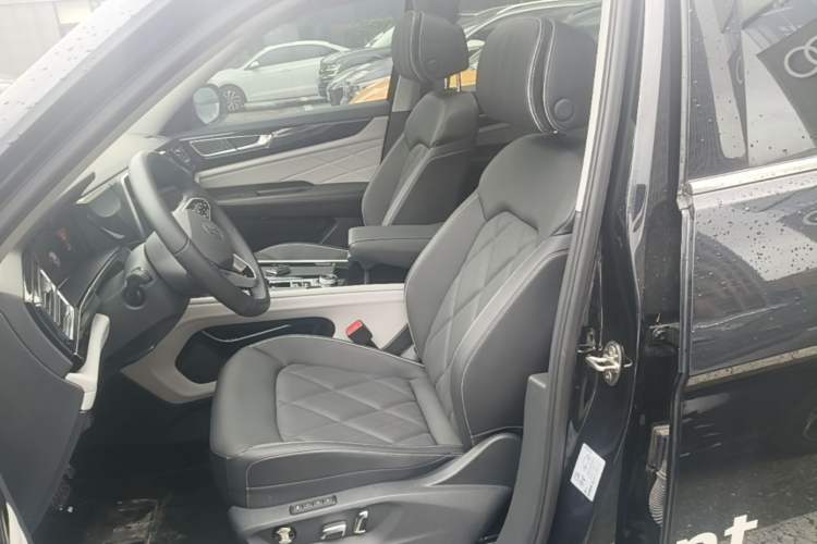 Used Volkswagen Teramont 2024 380TSI Four-Wheel Drive Longxiang Edition Left Front Seat