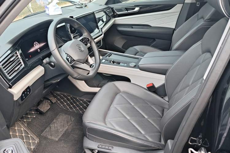 Used Volkswagen Teramont 2024 380TSI All-Wheel Drive Longyao Edition Left Front Seat