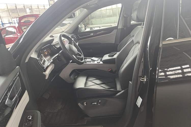 Used Volkswagen Teramont 2024 380TSI Four-Wheel Drive Prestige Luxury Edition Left Front Seat