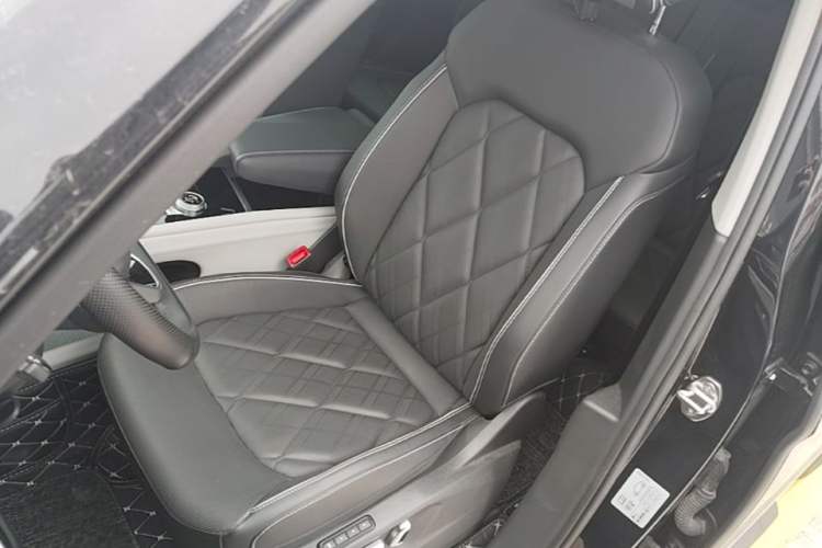 Used Volkswagen Teramont 2024 380TSI Four-Wheel Drive Prestige Luxury Edition Left Front Seat