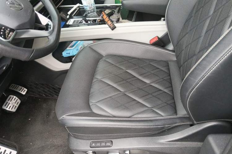 Used Volkswagen Teramont 2024 380TSI All-Wheel Drive Longyao Edition Left Front Seat