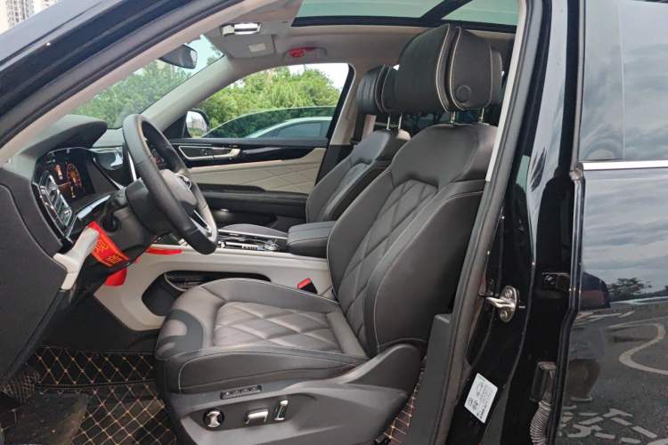 Used Volkswagen Teramont 2024 380TSI Four-Wheel Drive Prestige Luxury Edition Left Front Seat