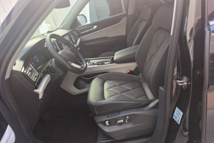 Used Volkswagen Teramont 2024 380TSI All-Wheel Drive Longyao Edition Left Front Seat