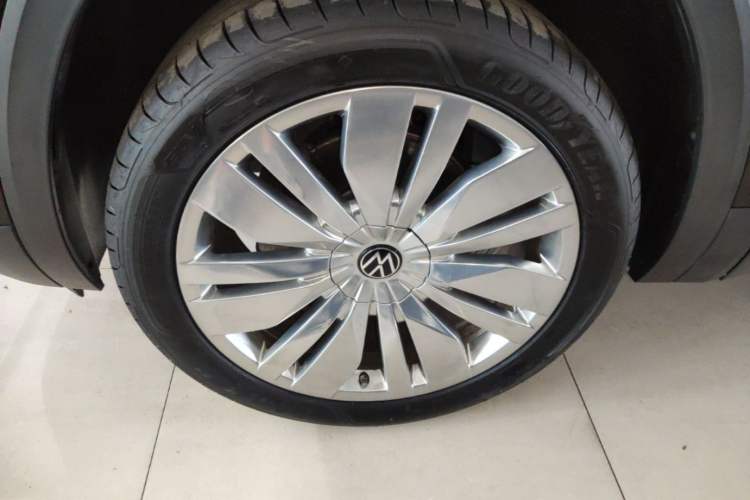 Used Volkswagen Teramont 2024 380TSI Four-Wheel Drive Prestige Flagship Edition Left Front Wheel Hub