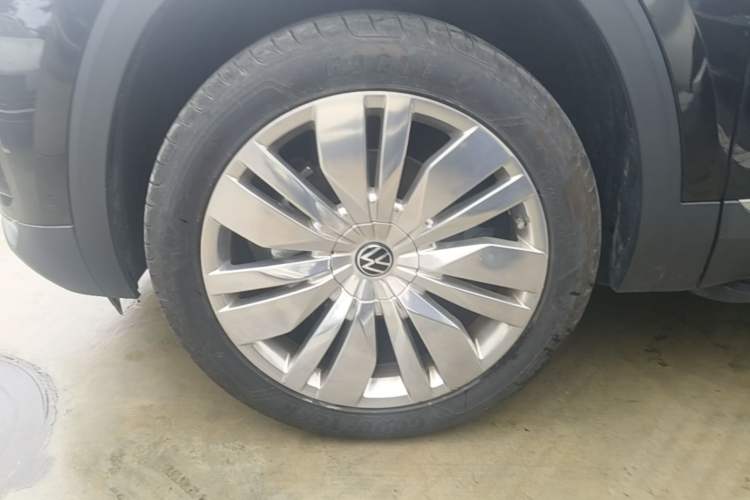 Used Volkswagen Teramont 2024 380TSI Four-Wheel Drive Longxiang Edition Left Front Wheel Hub