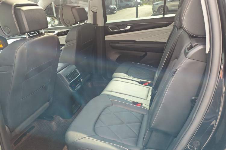 Used Volkswagen Teramont 2024 380TSI Four-Wheel Drive Prestige Luxury Edition Left Rear Seat