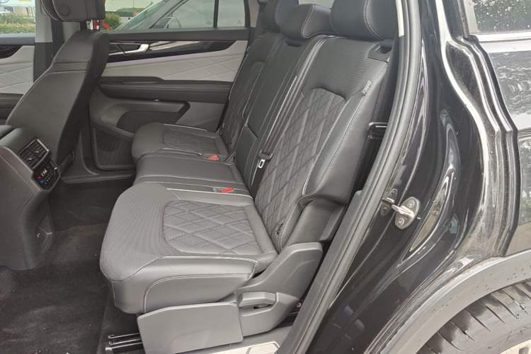 Used Volkswagen Teramont 2024 380TSI Four-Wheel Drive Longxiang Edition Left Rear Seat