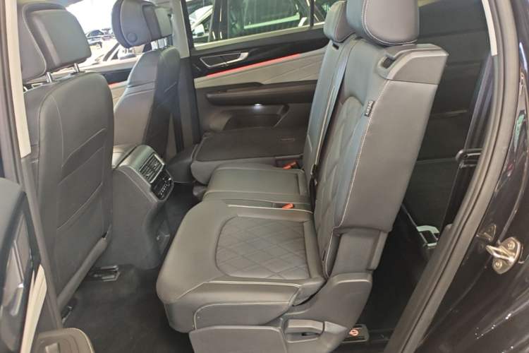 Used Volkswagen Teramont 2024 380TSI All-Wheel Drive Longyao Edition Left Rear Seat