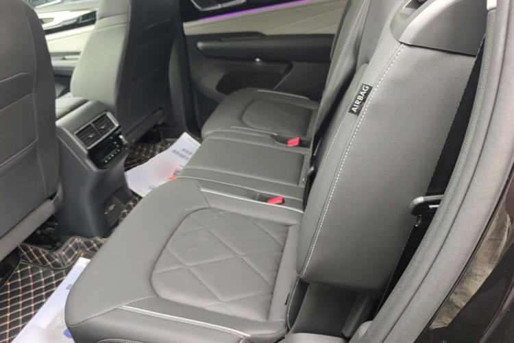 Used Volkswagen Teramont 2024 380TSI All-Wheel Drive Longyao Edition Left Rear Seat
