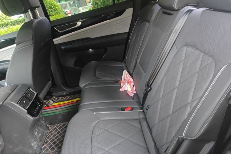 Used Volkswagen Teramont 2024 380TSI Four-Wheel Drive Prestige Luxury Edition Left Rear Seat