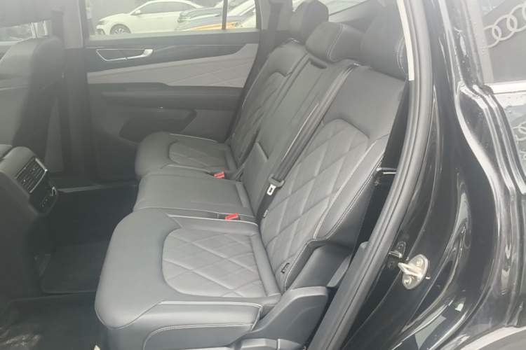 Used Volkswagen Teramont 2024 380TSI Four-Wheel Drive Longxiang Edition Left Rear Seat