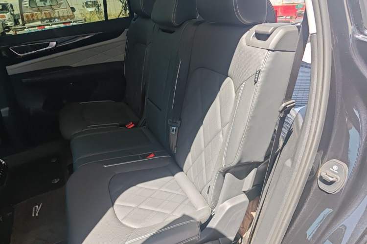 Used Volkswagen Teramont 2024 380TSI All-Wheel Drive Longyao Edition Left Rear Seat