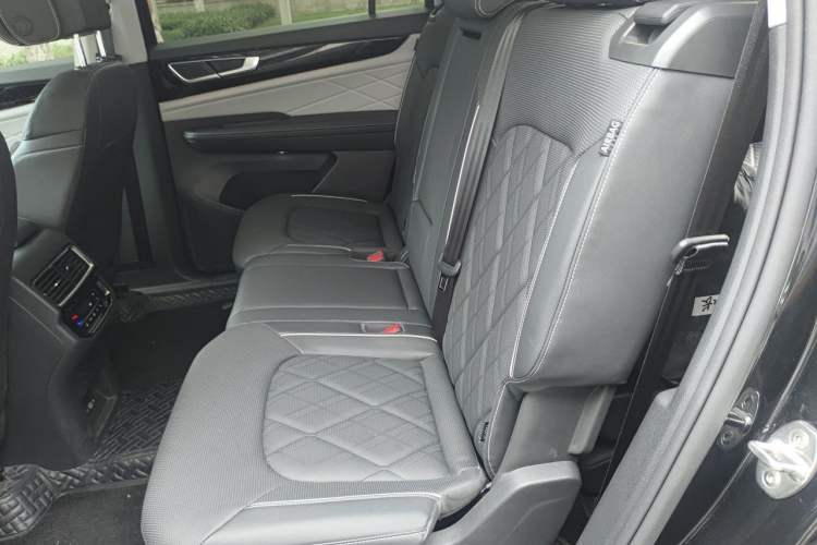 Used Volkswagen Teramont 2024 380TSI Four-Wheel Drive Prestige Luxury Edition Left Rear Seat