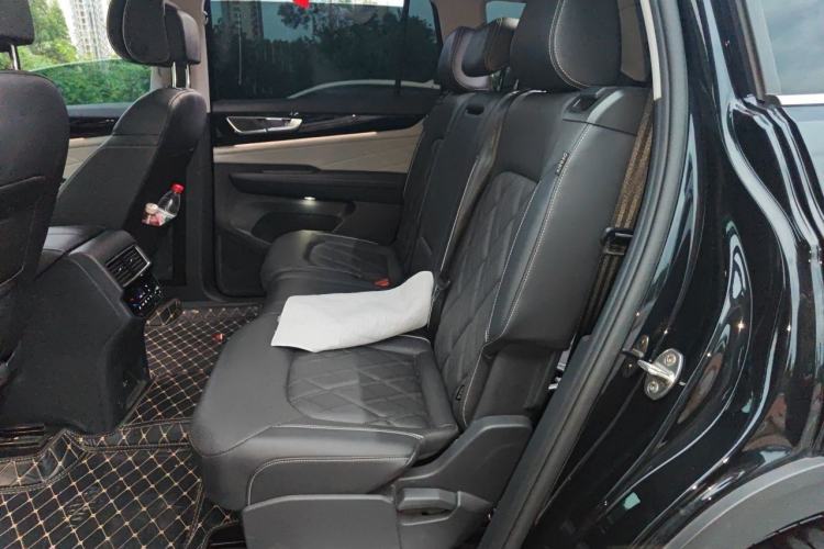 Used Volkswagen Teramont 2024 380TSI Four-Wheel Drive Prestige Luxury Edition Left Rear Seat