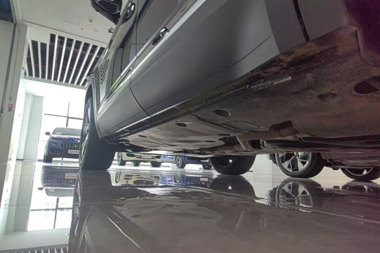 Used Volkswagen Teramont 2024 380TSI Four-Wheel Drive Prestige Luxury Edition Left Side Sill