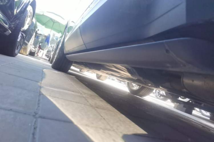 Used Volkswagen Teramont 2024 380TSI Four-Wheel Drive Prestige Flagship Edition Left Side Sill